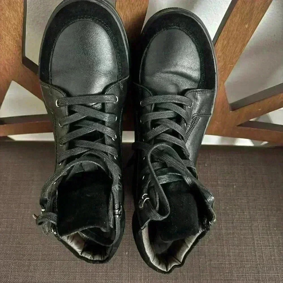 Proper Kasia Sneaker (Women) Size 9 Used like a New - Picture 1 of 7